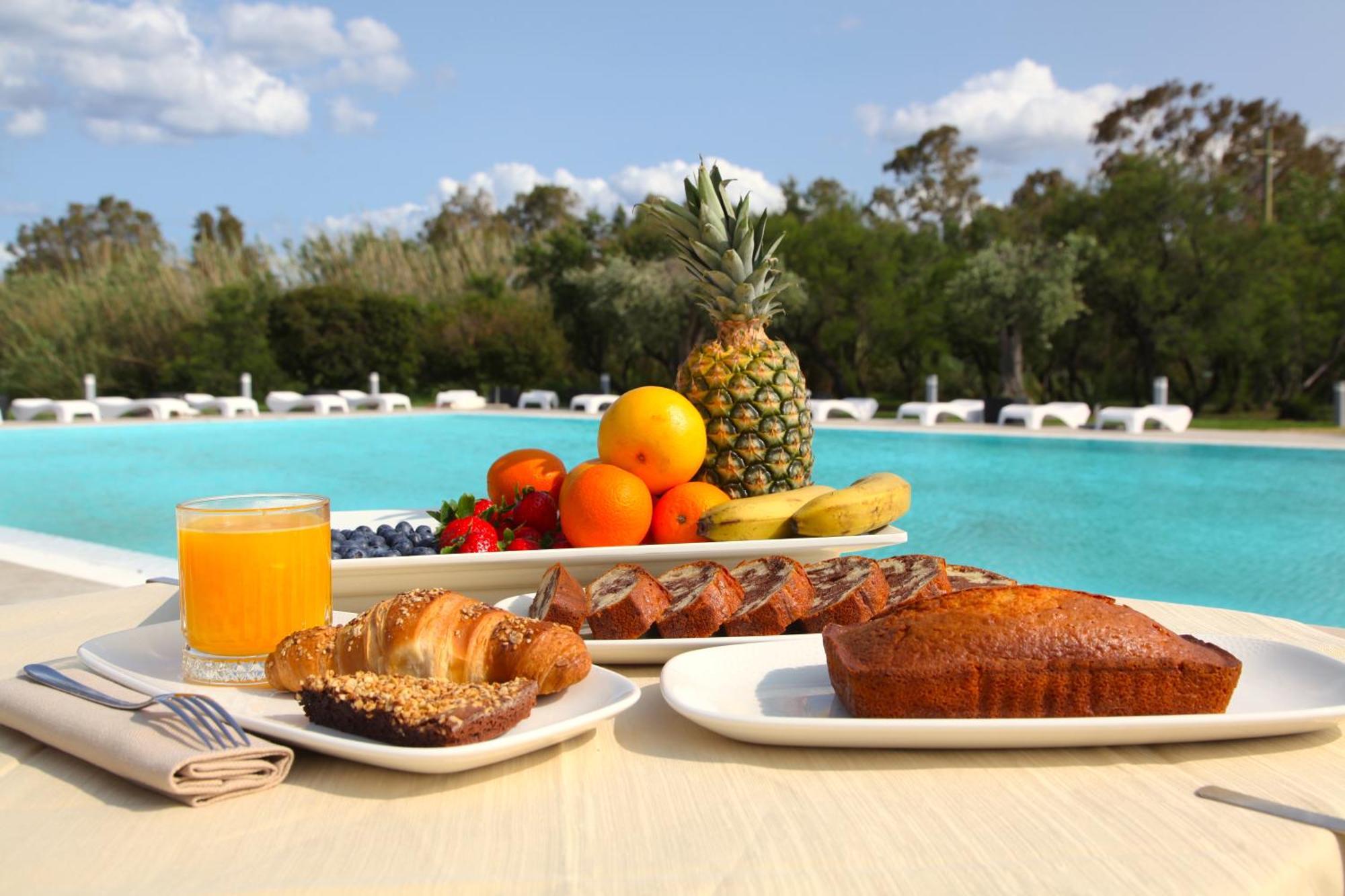 Resort Abbaia Ba Budoni Ngoại thất bức ảnh