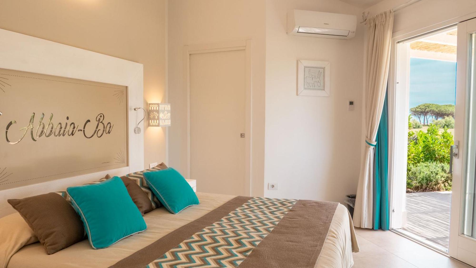 Resort Abbaia Ba Budoni Ngoại thất bức ảnh